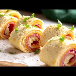 Keto Cloud Bread Roll Ups [Super Easy Low-Carb Lunch]