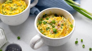 90-Second Loaded Keto Egg Cups [Fast Low-Carb Breakfast]